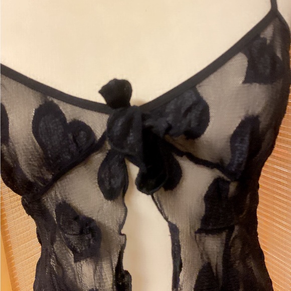 EUC Victoria Secrets black nightie - Picture 3 of 5
